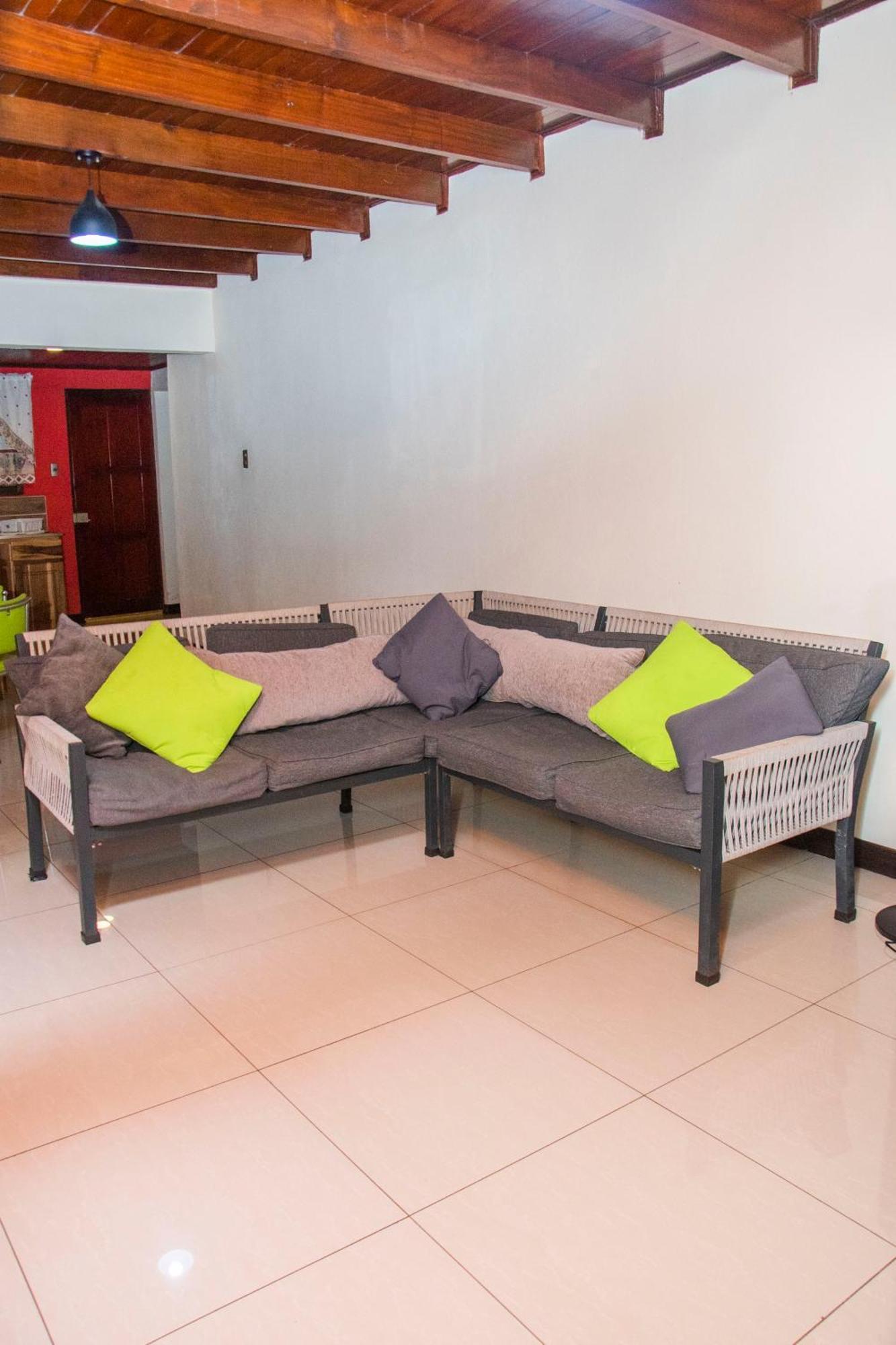 Entero 1 Km Juan Santamaria Airport Apartment
