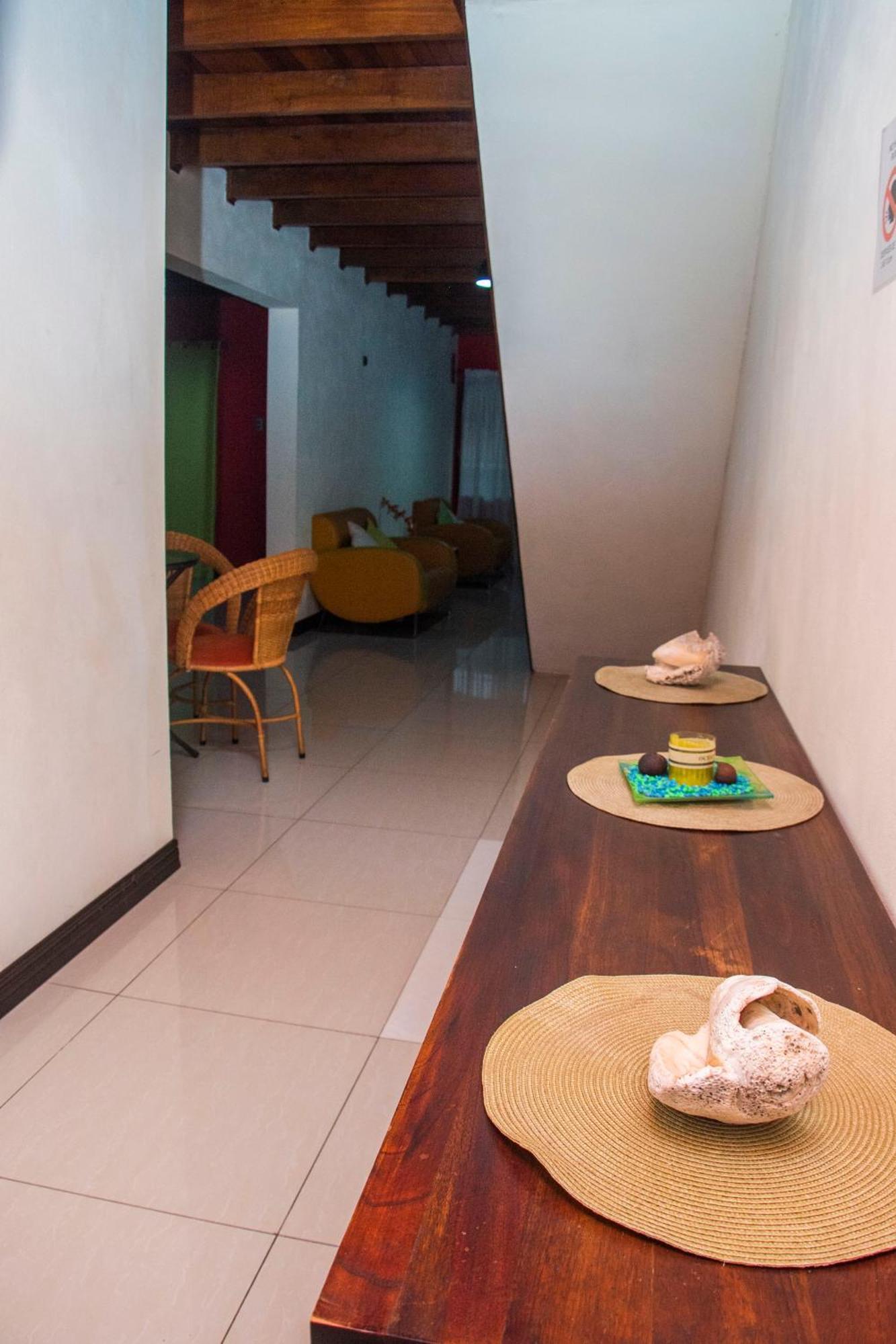 Apartment Entero 1 Km Juan Santamaria Airport *