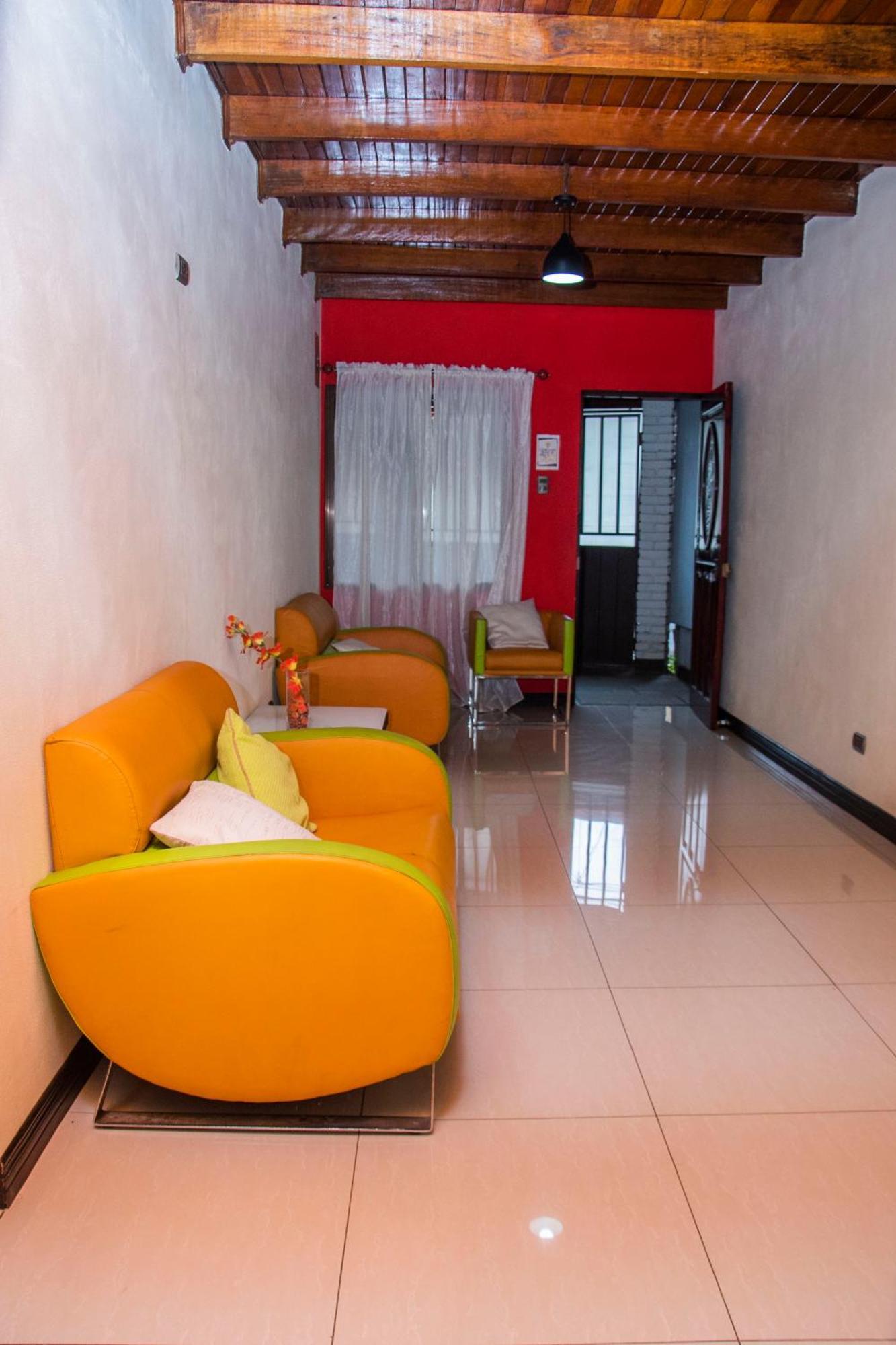Apartment Entero 1 Km Juan Santamaria Airport *